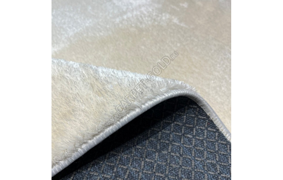 Турецкий длинноворсный ковер Puffy Cream прямоугольный